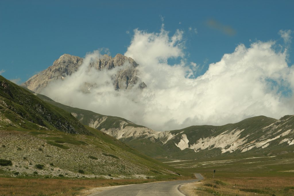 Lungo la strada di Campo Imperatore